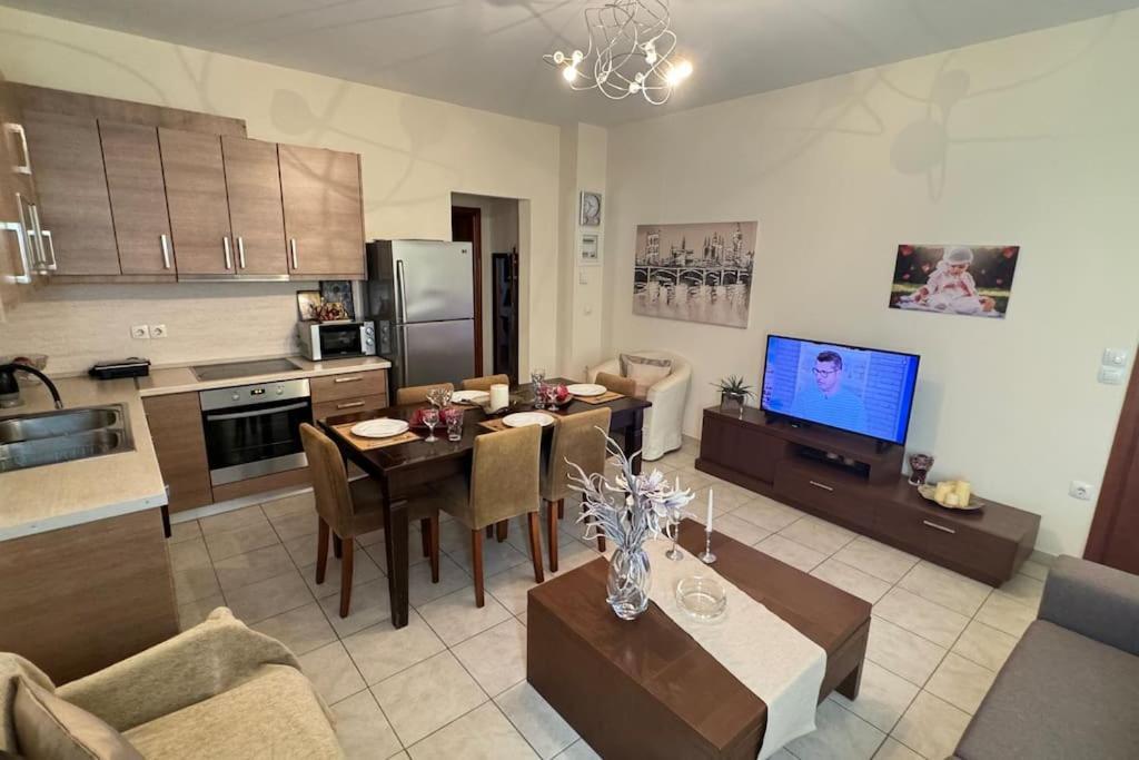 דירות טריקלה Sofias House מראה חיצוני תמונה